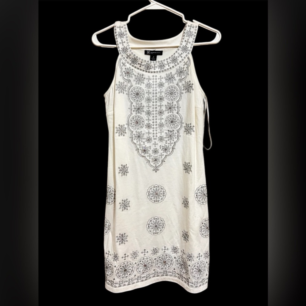 INC
INTERNATIONAL CONCEPTS
PETITE